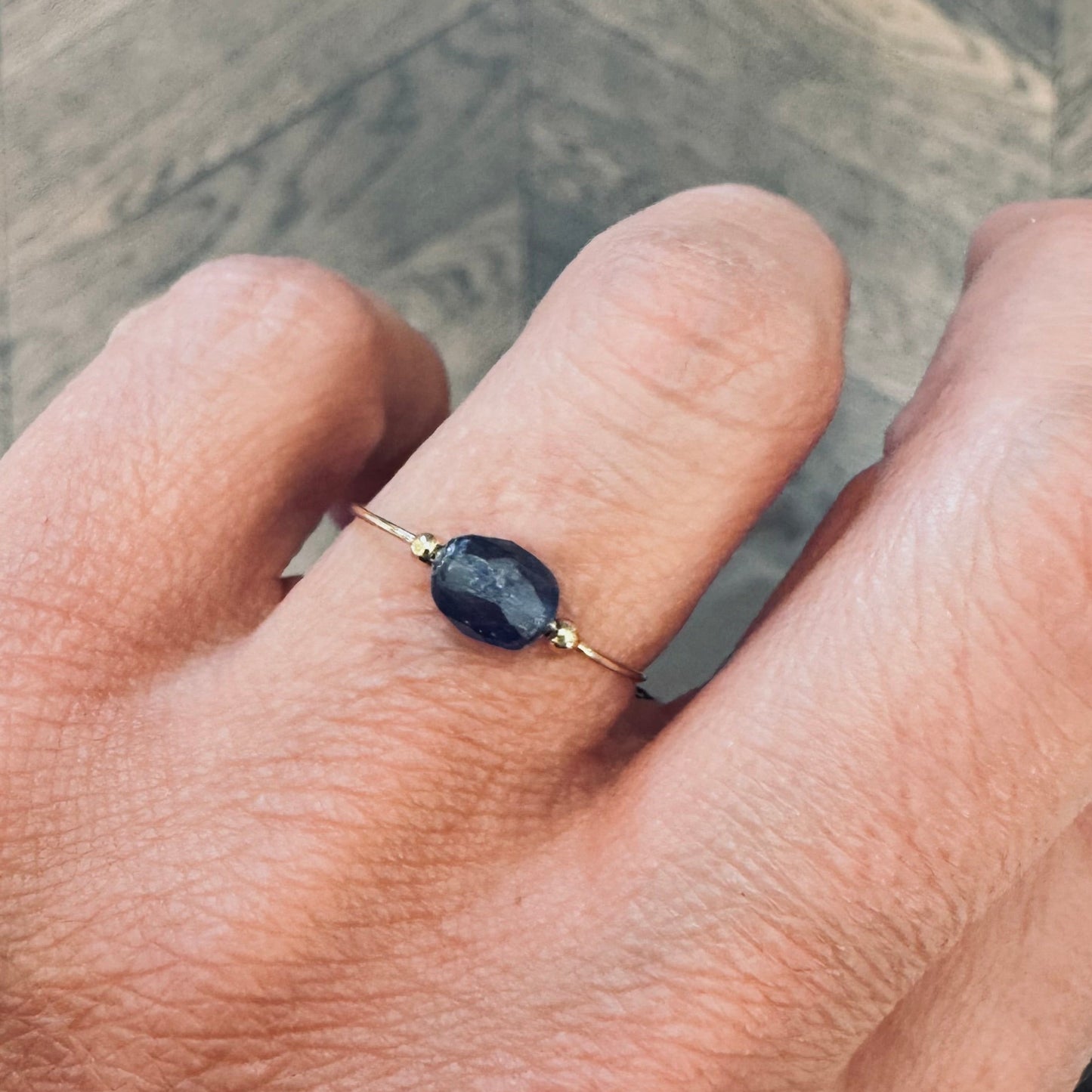 anello POLLICINO zaffiro blu